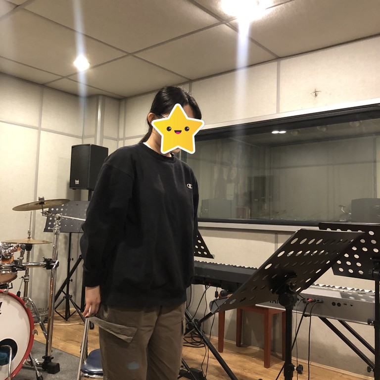 트로트, 베이스 수업 중ㅎㅎ