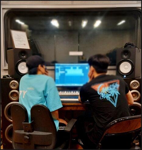 랩&미디, 베이스 레슨! 다양한 혜택이 있는 요니뮤직과 함께 하세요:D