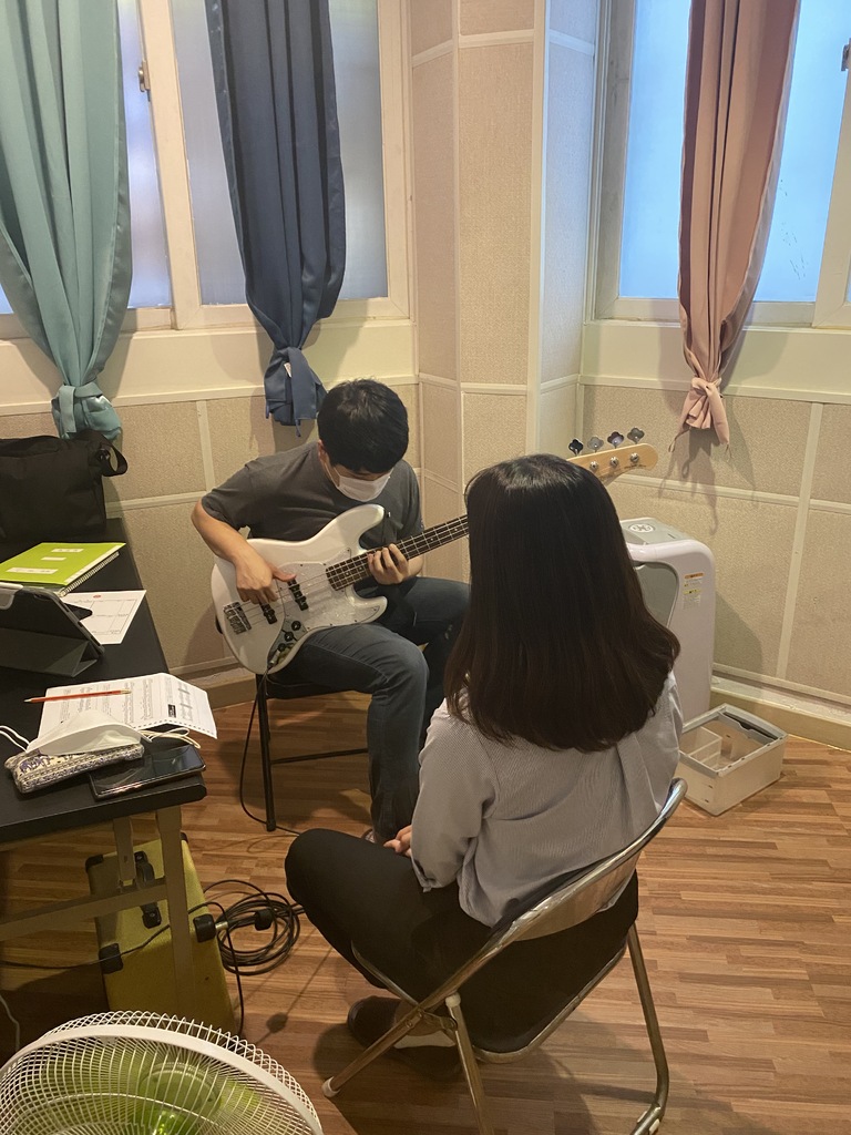 요니뮤직 실용음악레슨, 실력 확실히 늘게 해드립니다!