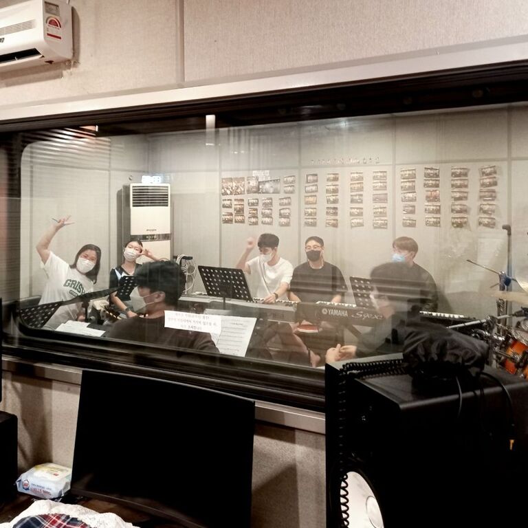 날씨는 추워졌지만, 요니뮤직은 후끈합니다!ㅎㅎ
