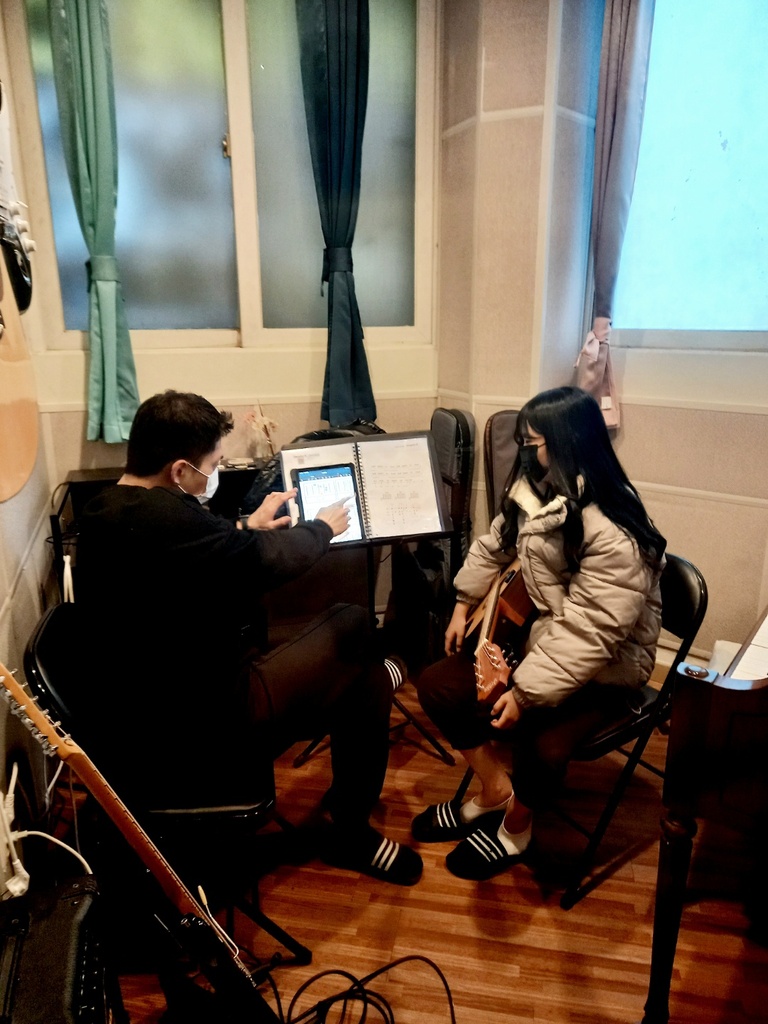 요니뮤직 기타 레슨 중:D
