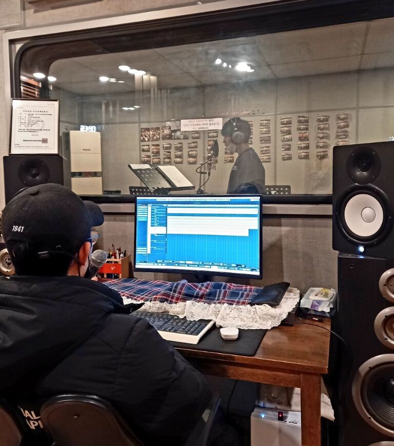 강추위 속에서도 많은 분들이 찾아주시는 요니뮤직!ㅎㅎ
