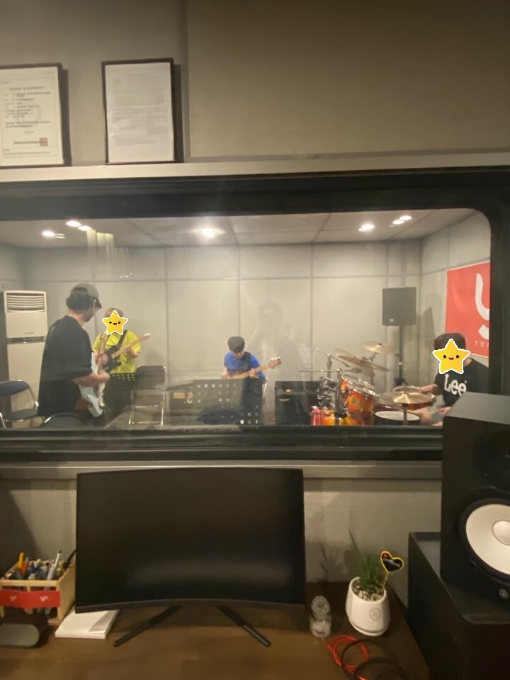 요니뮤직 천안실용음악학원에서 합주실 대여를 합니다!ㅎㅎ
